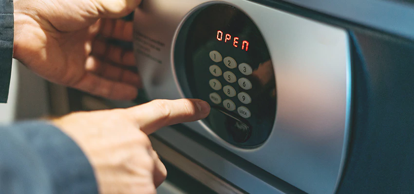 Cash Safe Openers in Atwater, California
