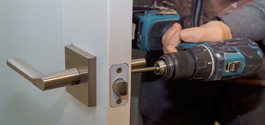 Broken Door Handle Lock Repair in Atwater, California